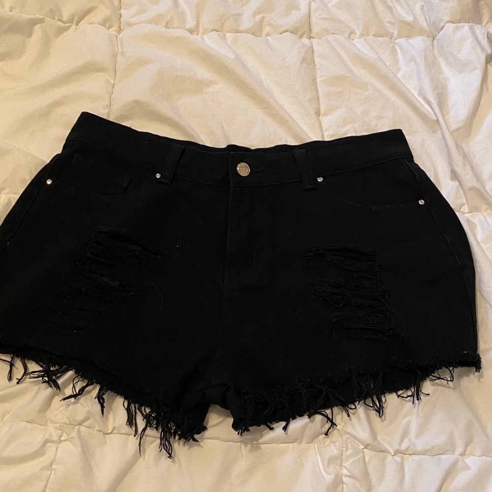 black jean shorts
